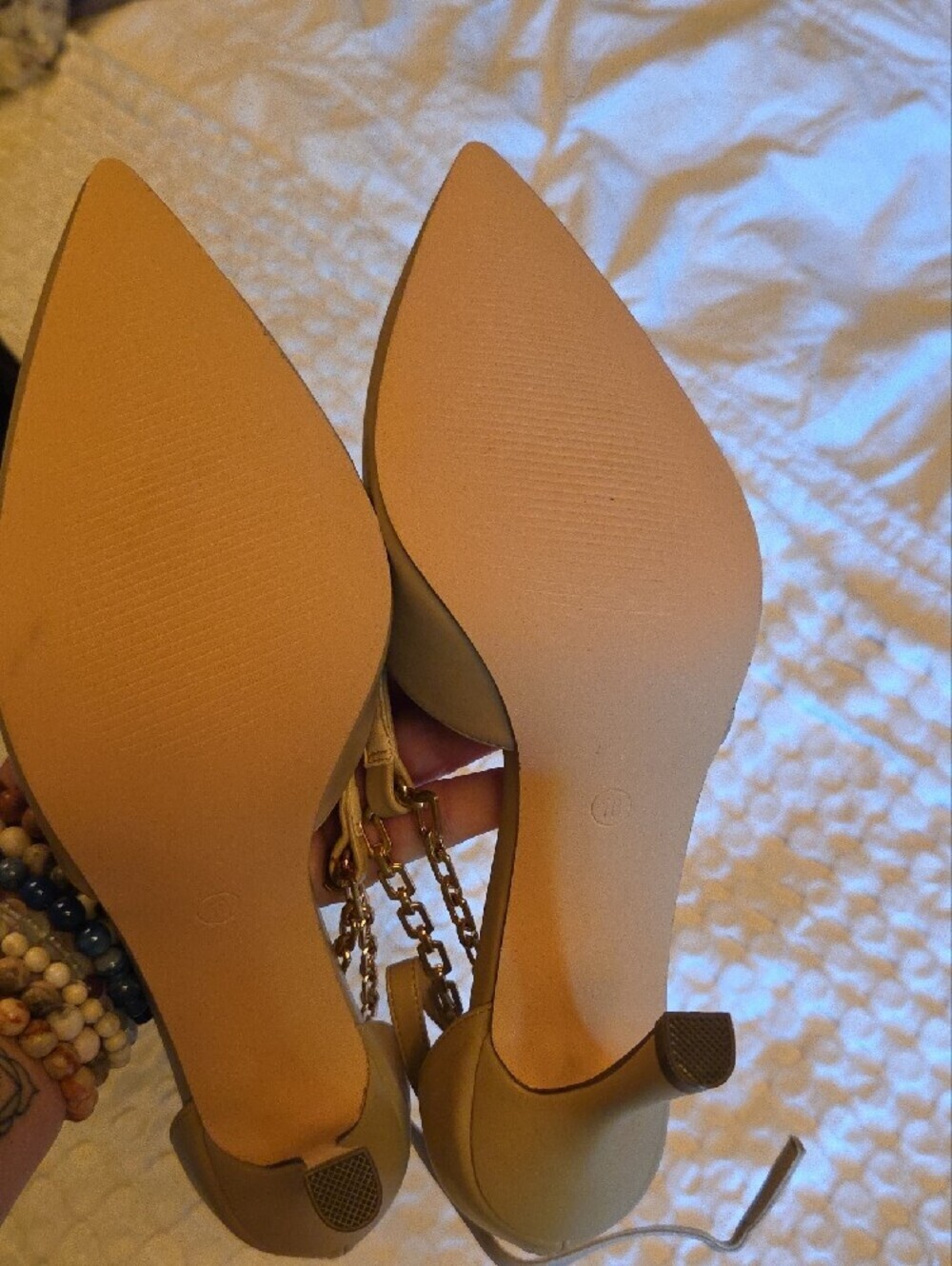 Pointed Toe Chain-Strap Pumps in Tan Size 10 - Picture 5 of 5